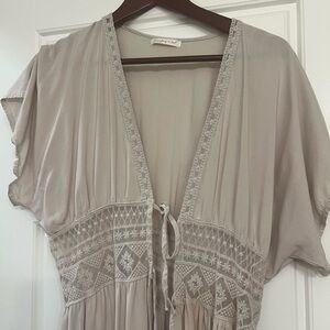 Tan Embroidered Women's Kimono